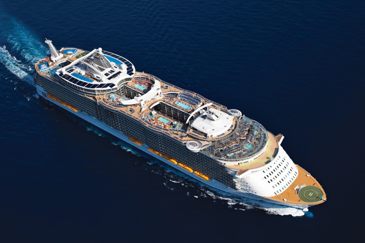 로얄캐리비안 얼루어호 (Allure of the Seas) – 오아시스 클래스