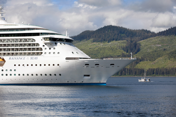로얄캐리비안 그랜저호 (Grandeur of the Seas) – 비전 클래스